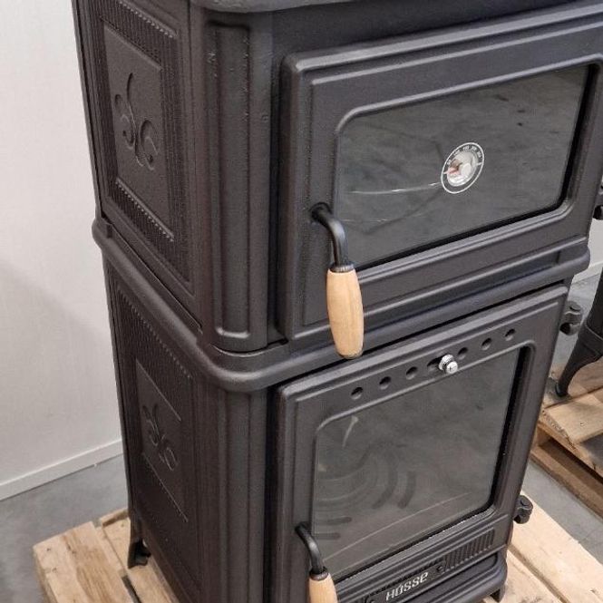 Main Image Vedkomfyr Modell 8010CK koketopp bakerovn 7kW side dør til ...